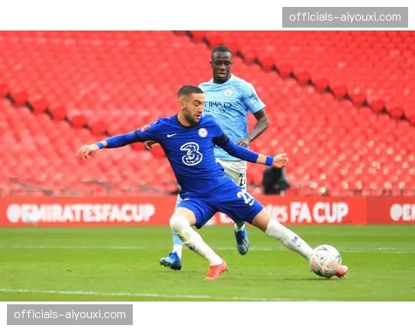 伯恩茅斯控球率尚可但进攻组织缺乏威胁，创造力不足明显